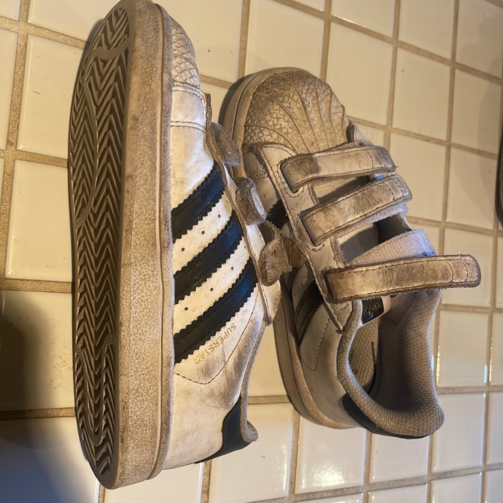Adidas Sneakera